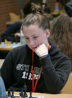 Marlene konzentriert